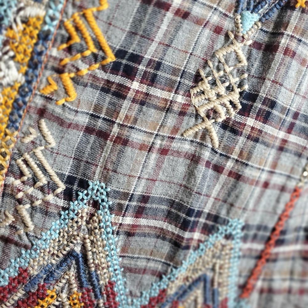 Johnny Was 3J Workshop Flannel Embroidered Tunic With Pearl Snap Buttons Size S - Picture 5 of 16